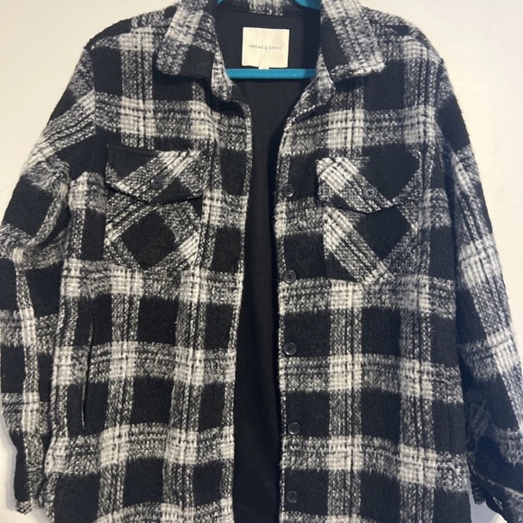 Thread And Supply Women’s Flannel Jacket Size Small - Picture 1 of 3
